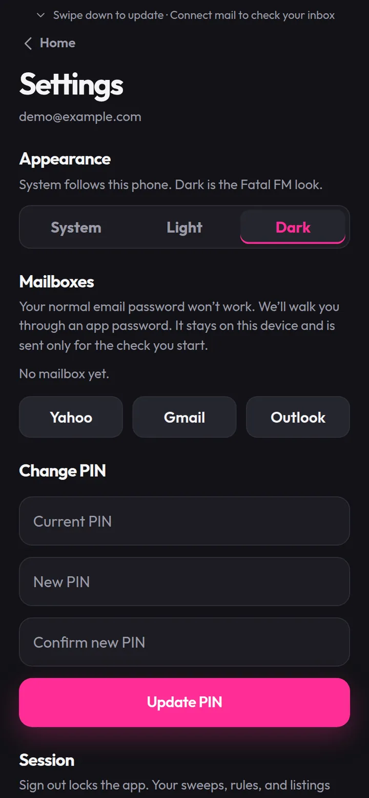 Settings with System, Light and Dark theme and Mailboxes